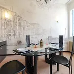Campo San Toma\' - Tiffany Apartment